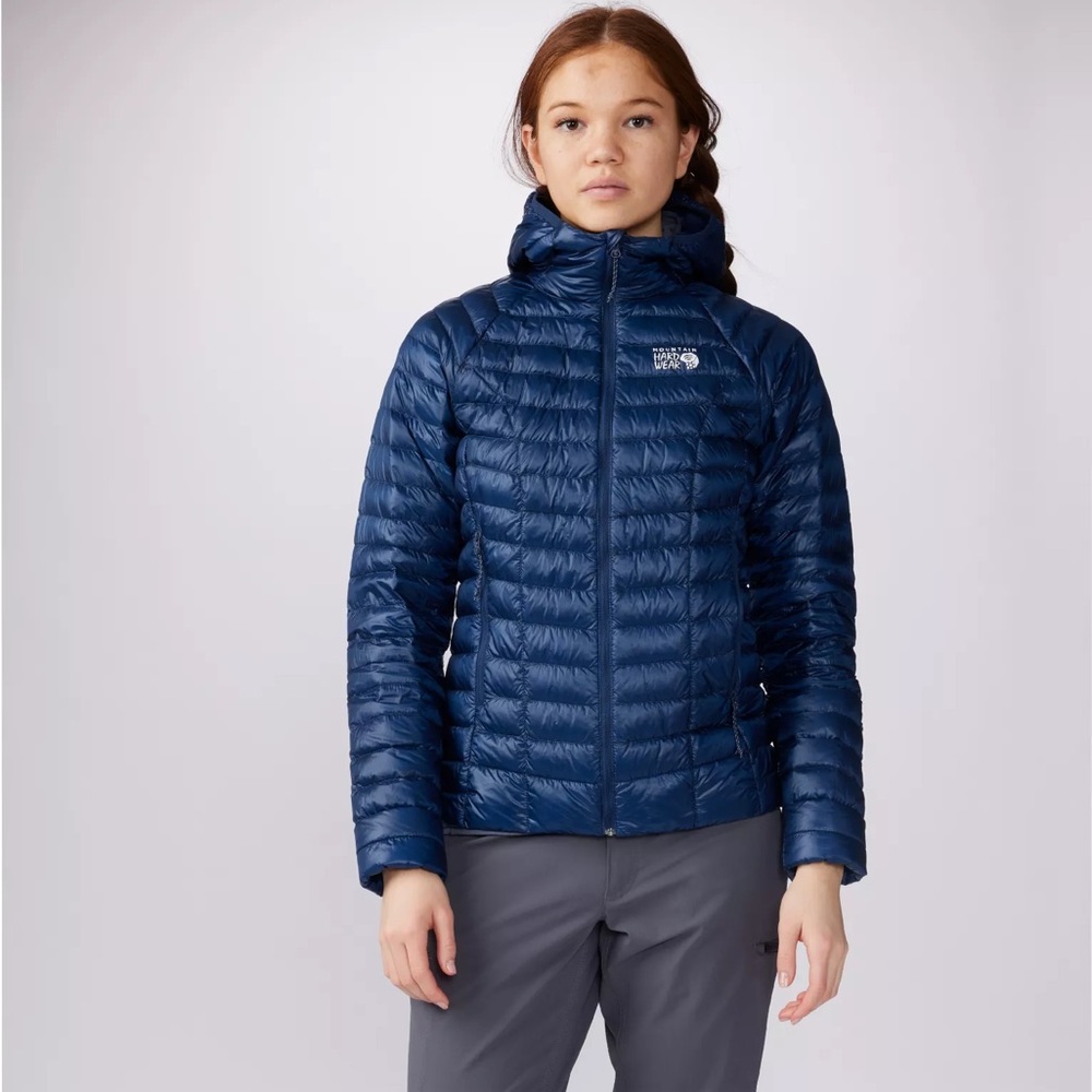 Mountain Hardwear WOMEN'S GHOST WHISPERER Down HOODY